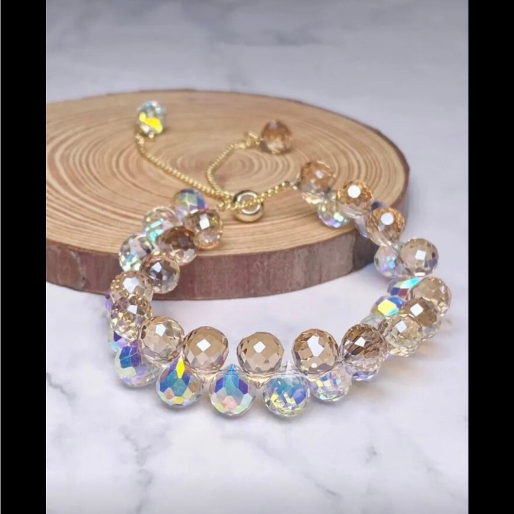 -Gorgeous AB and amber swarovski crystal beads bracelet